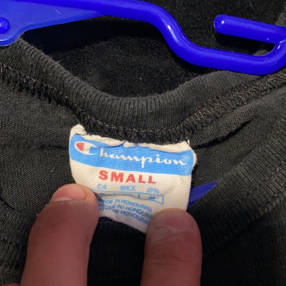 Champion Tee - Picture 4 of 4